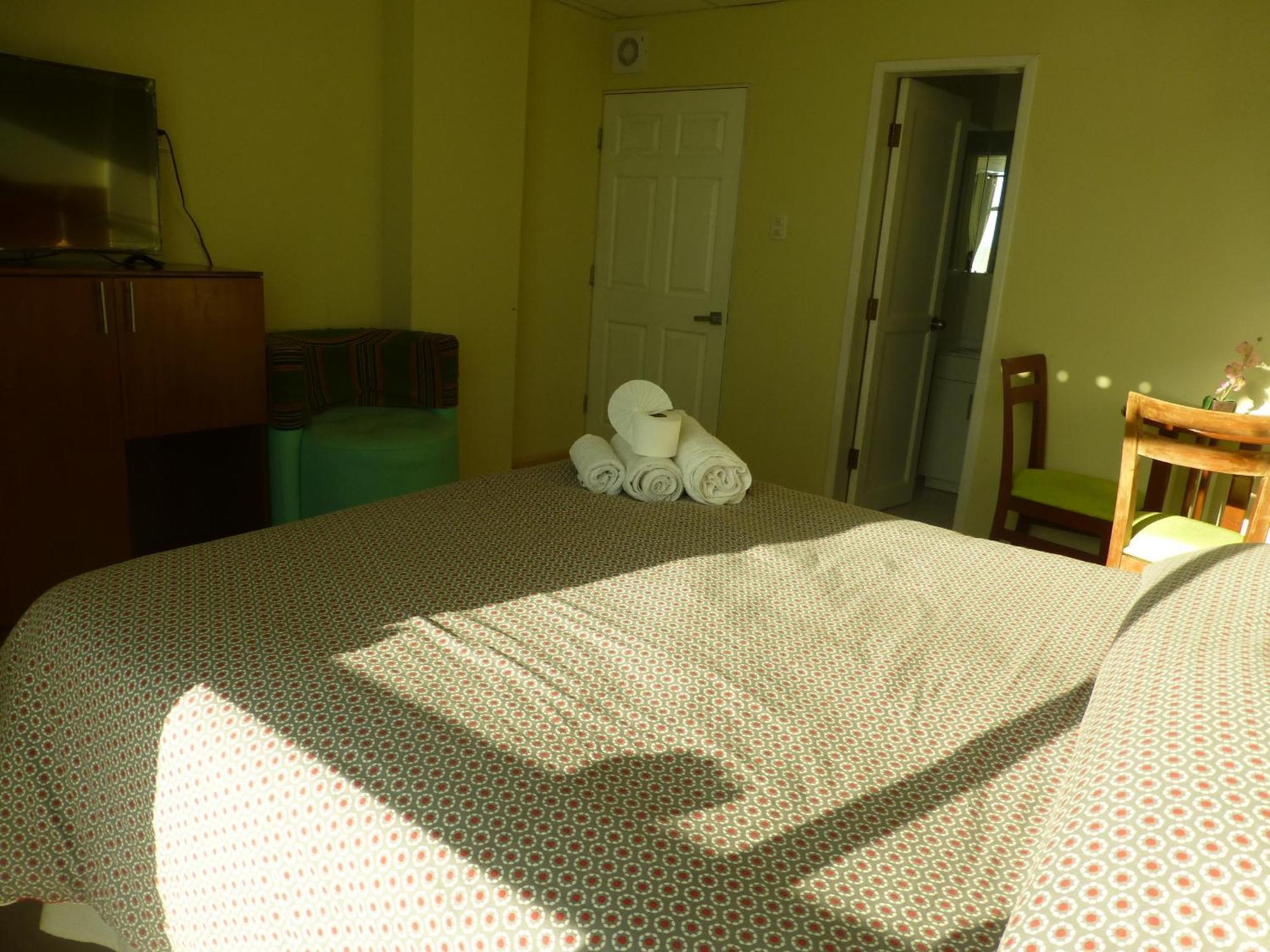 Almudena Suites 乌尤尼 外观 照片